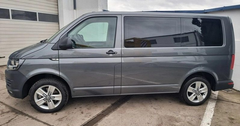 Volkswagen Caravelle cena 149850 przebieg: 172900, rok produkcji 2019 z Siechnice małe 232